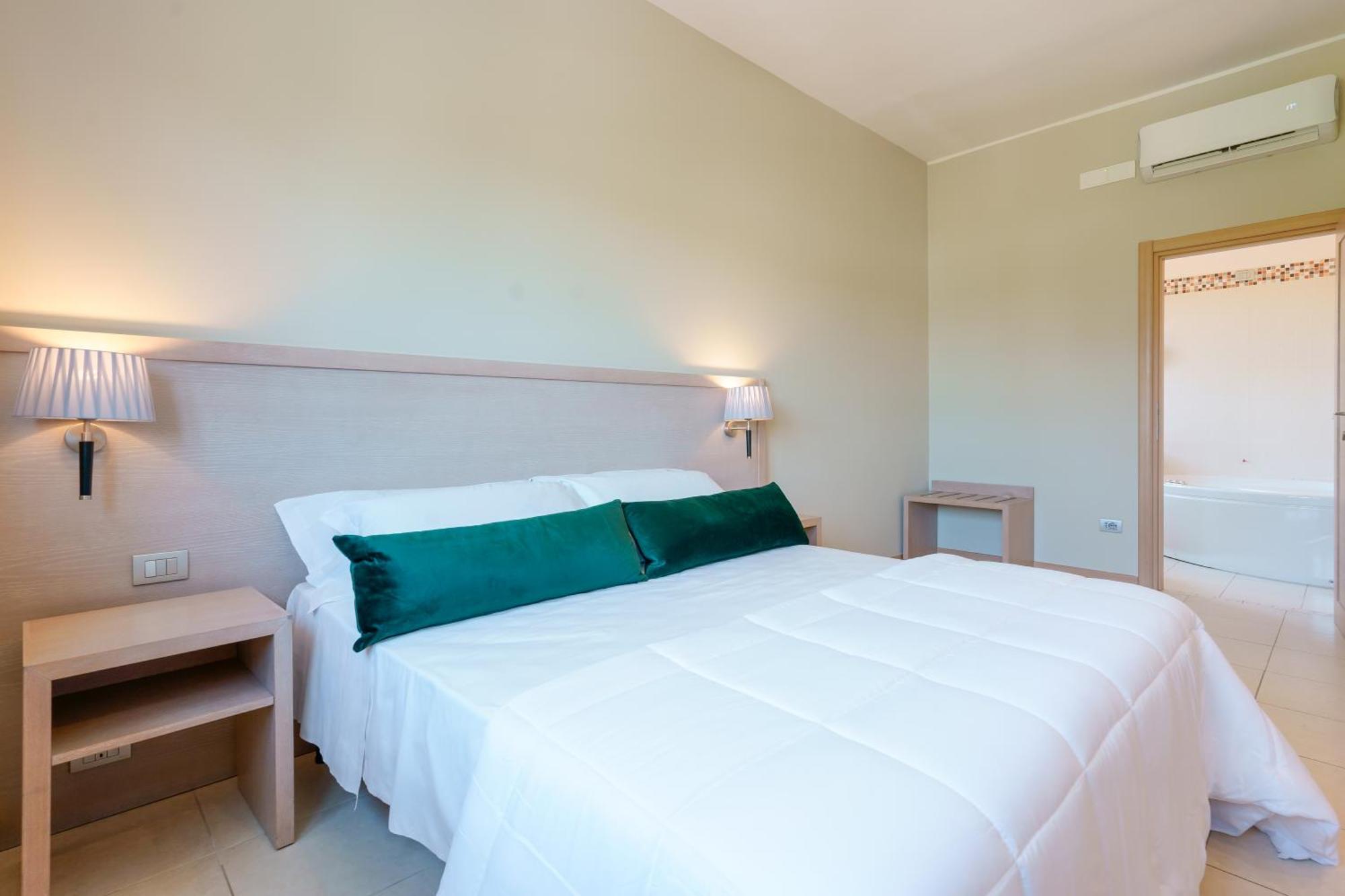 Dimora Lucia Hotel مارتينا فرانكا المظهر الخارجي الصورة